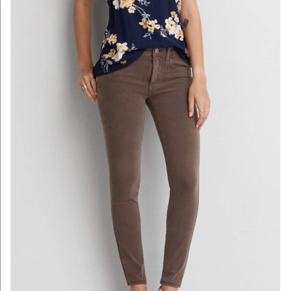 American Eagle brown pants